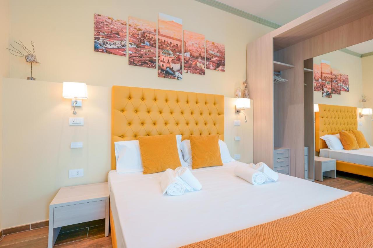 ボローニャ Attico Di Via D'Azeglio Bed & Breakfast エクステリア 写真