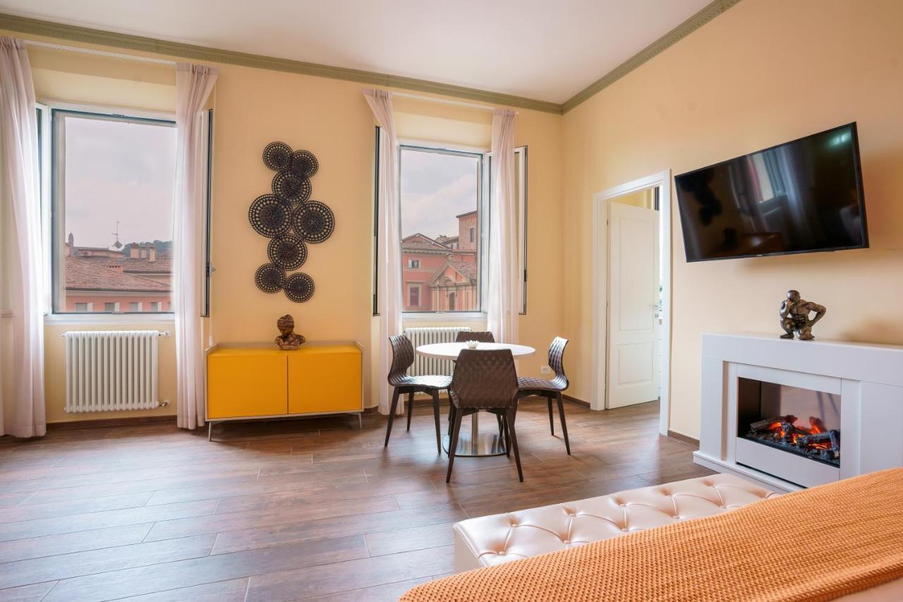 ボローニャ Attico Di Via D'Azeglio Bed & Breakfast エクステリア 写真
