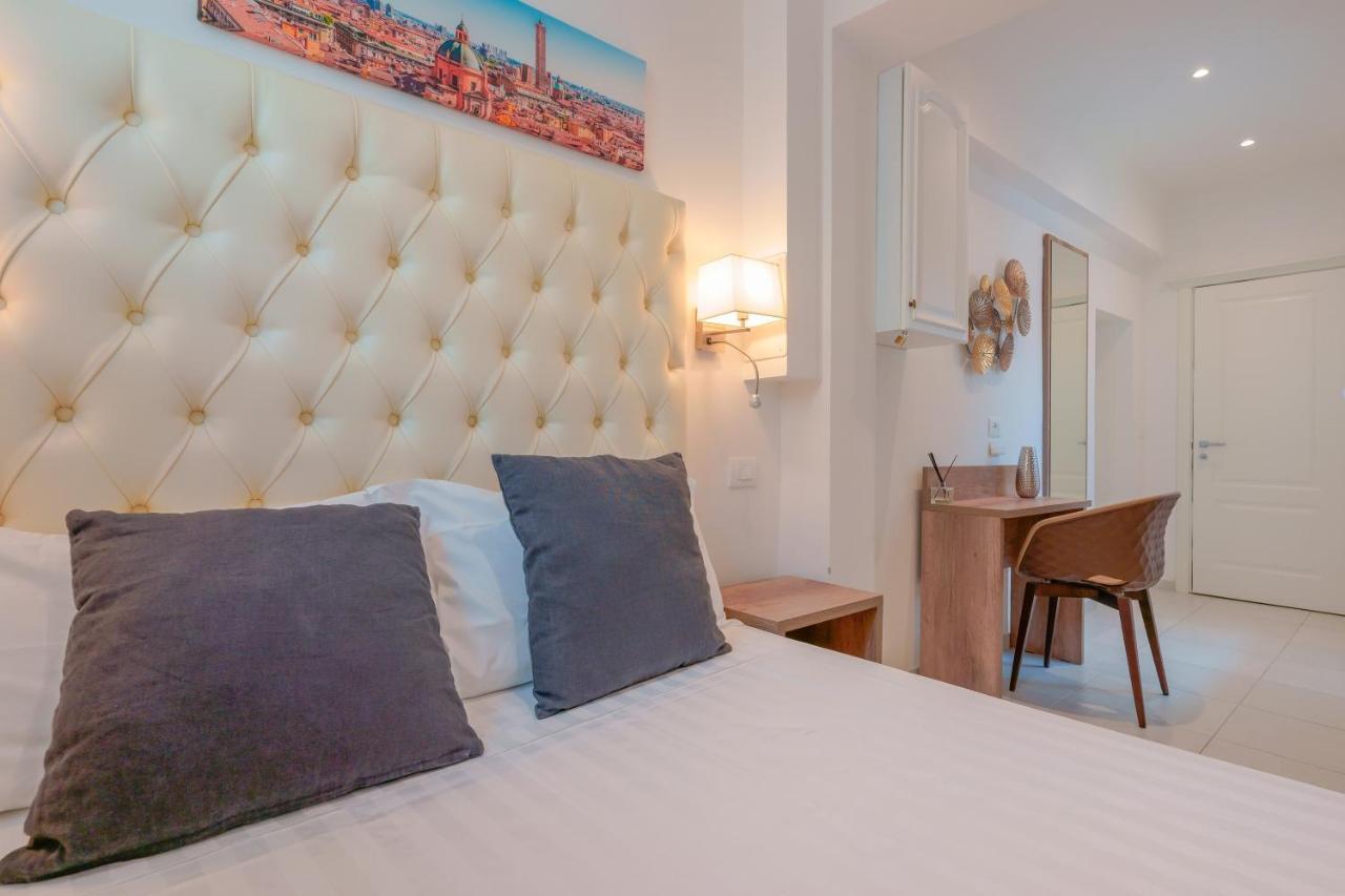 ボローニャ Attico Di Via D'Azeglio Bed & Breakfast エクステリア 写真