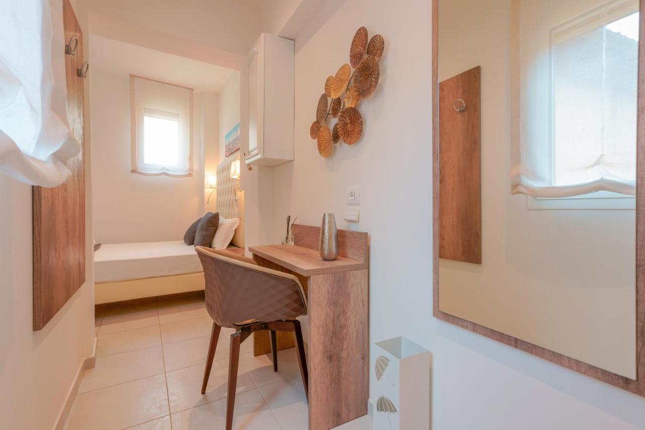 ボローニャ Attico Di Via D'Azeglio Bed & Breakfast エクステリア 写真