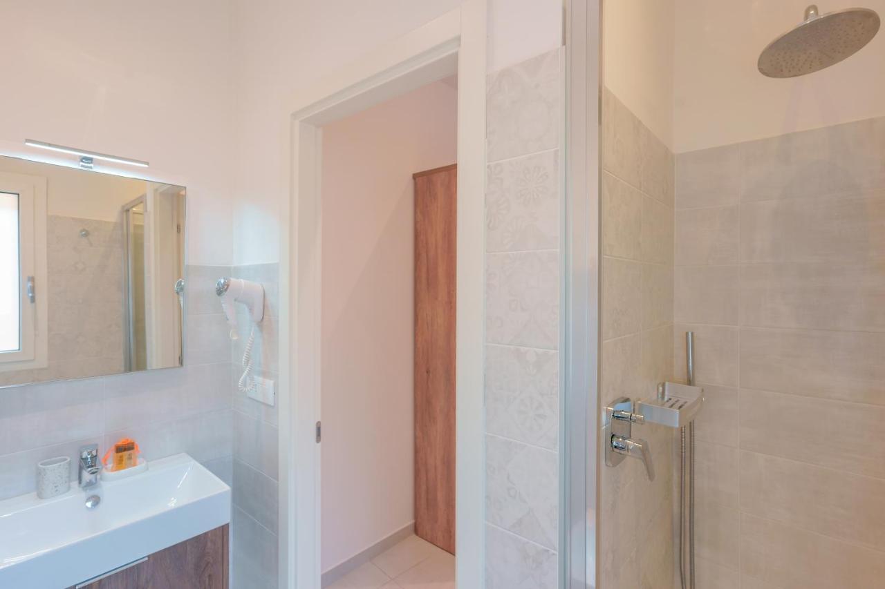 ボローニャ Attico Di Via D'Azeglio Bed & Breakfast エクステリア 写真