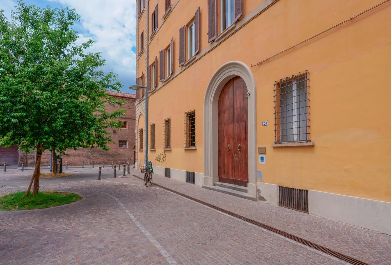 ボローニャ Attico Di Via D'Azeglio Bed & Breakfast エクステリア 写真