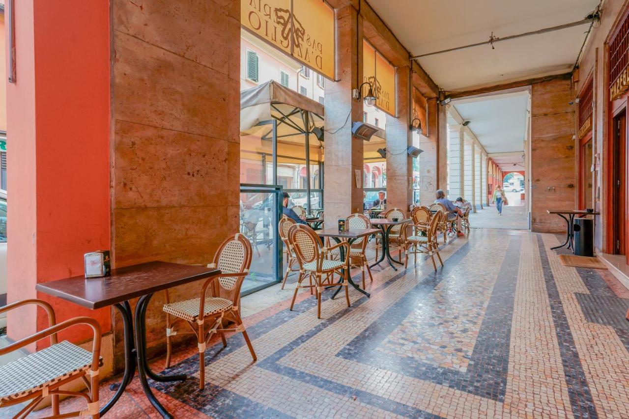 ボローニャ Attico Di Via D'Azeglio Bed & Breakfast エクステリア 写真