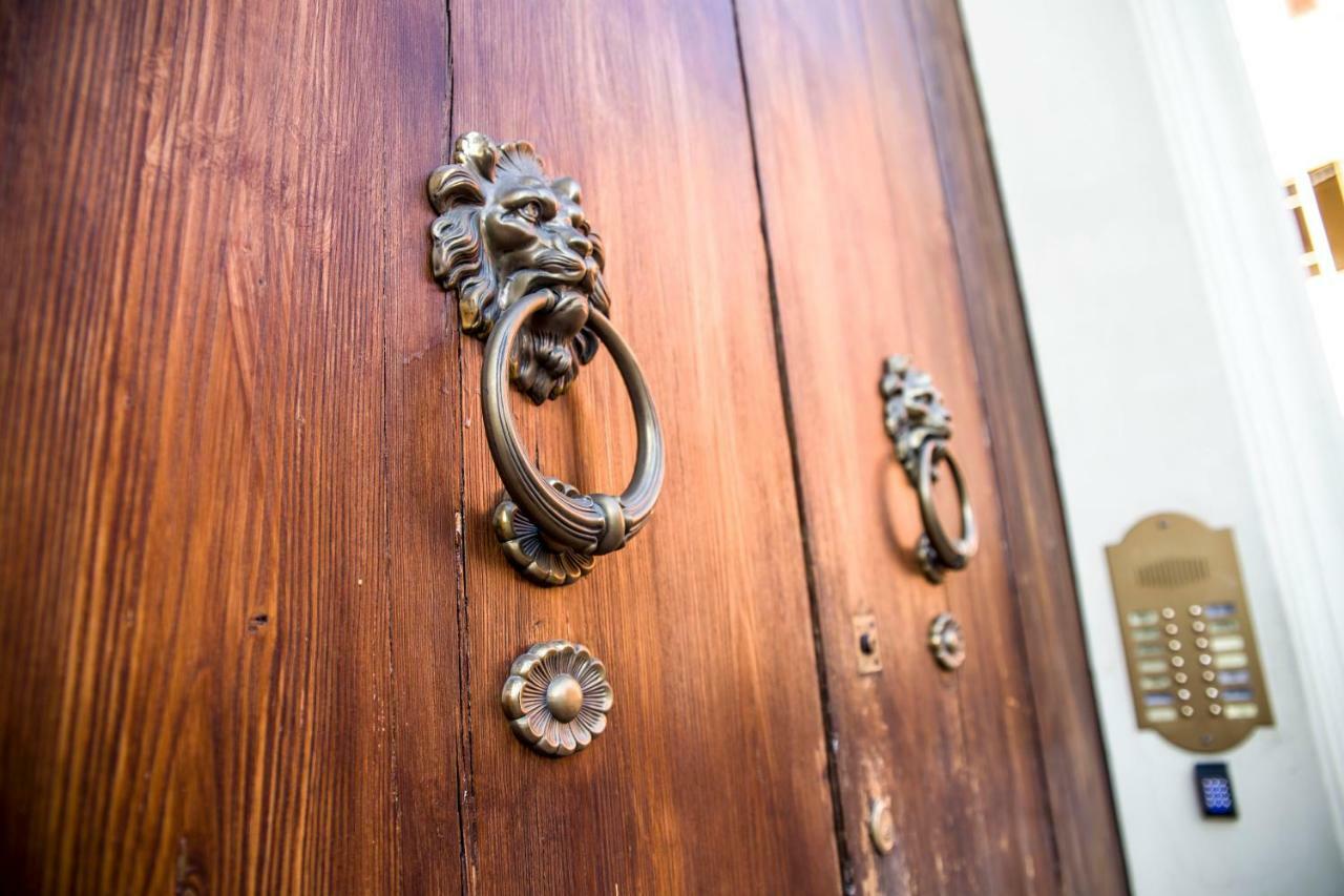 ボローニャ Attico Di Via D'Azeglio Bed & Breakfast エクステリア 写真